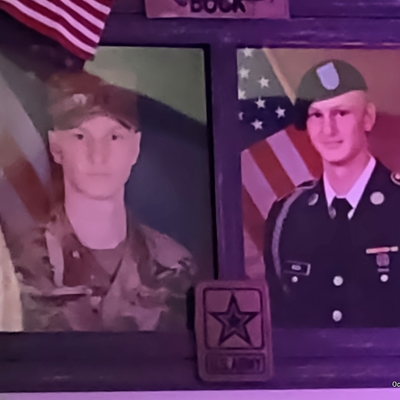 Meet your Posher, Betsy - Picture 4 of 4